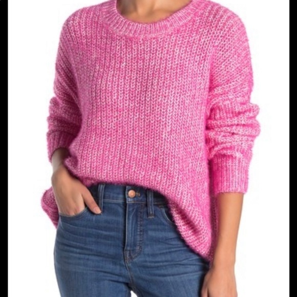 Elodie Sweaters - Elodie
Crew Neck Knit Sweater